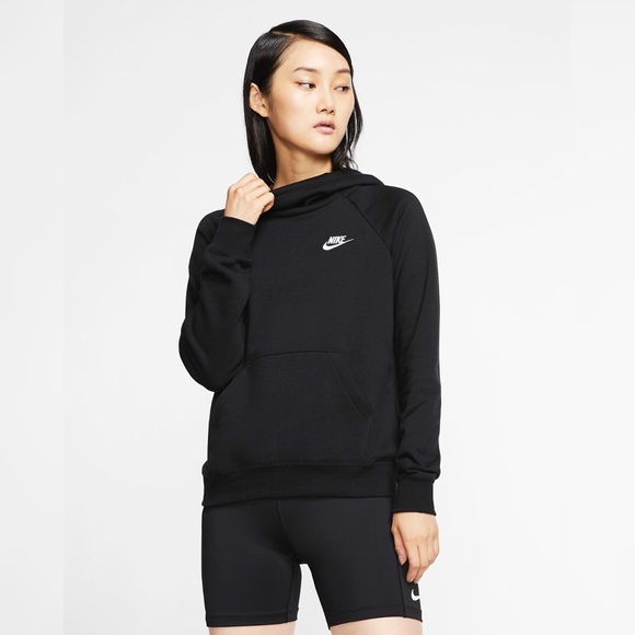 female nike sweaters